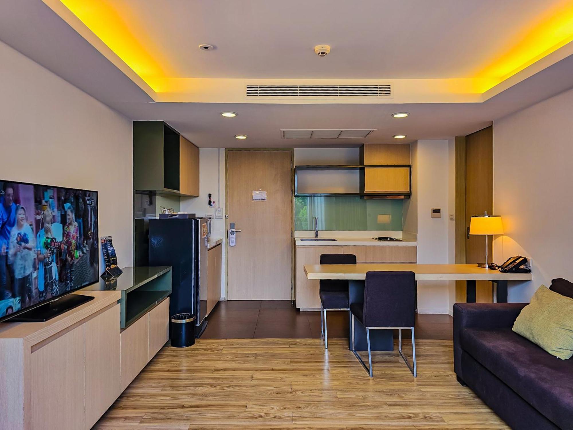 The Idle Hotel And Residence Ban Lam Rua Taek Bagian luar foto